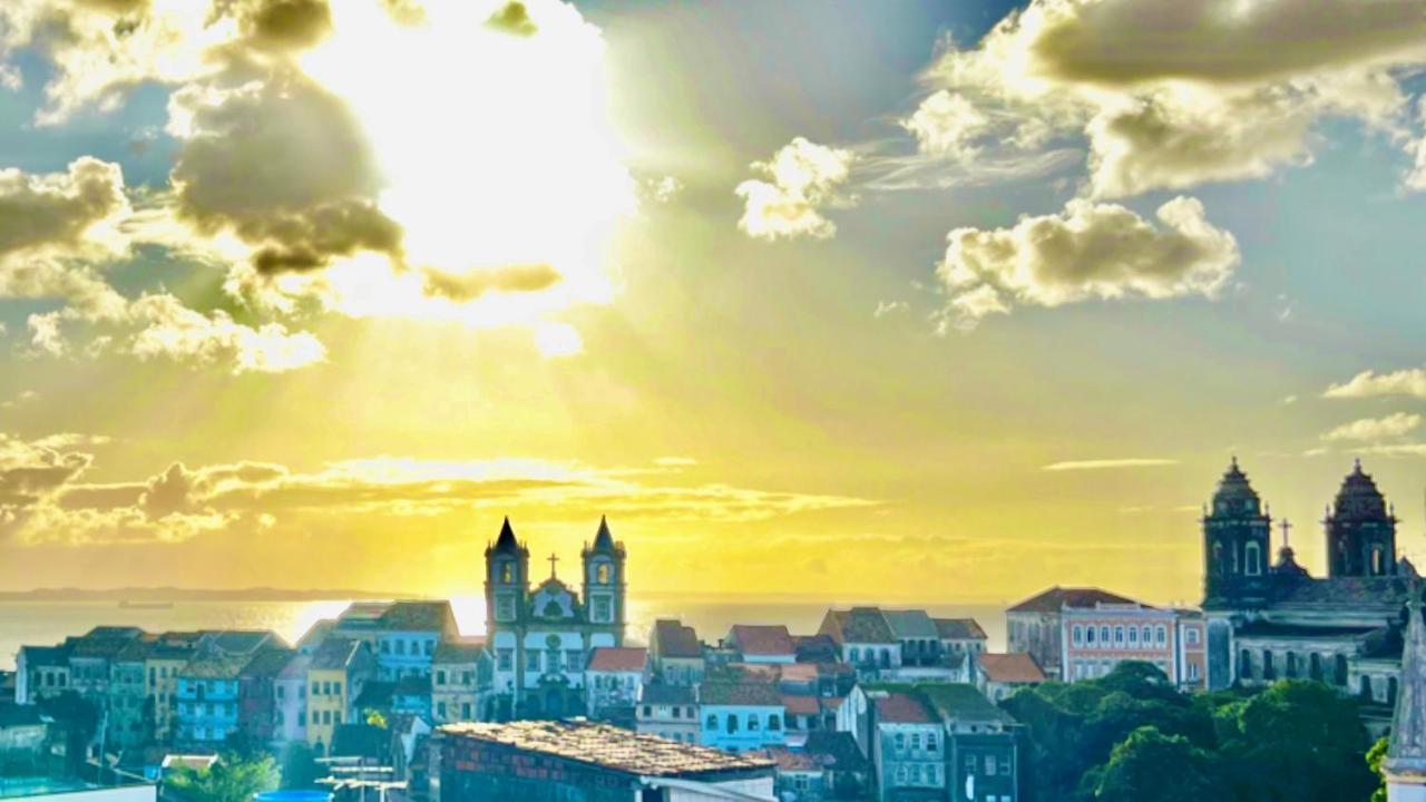 Gadhega's Salvador